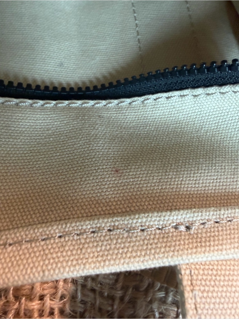 Marc Jacobs Canvas Tote Bag in Beige with White Logo - Picture 6 of 12